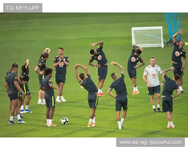 普洱巴西足球教练带领地方球队掀起绿色足球热潮